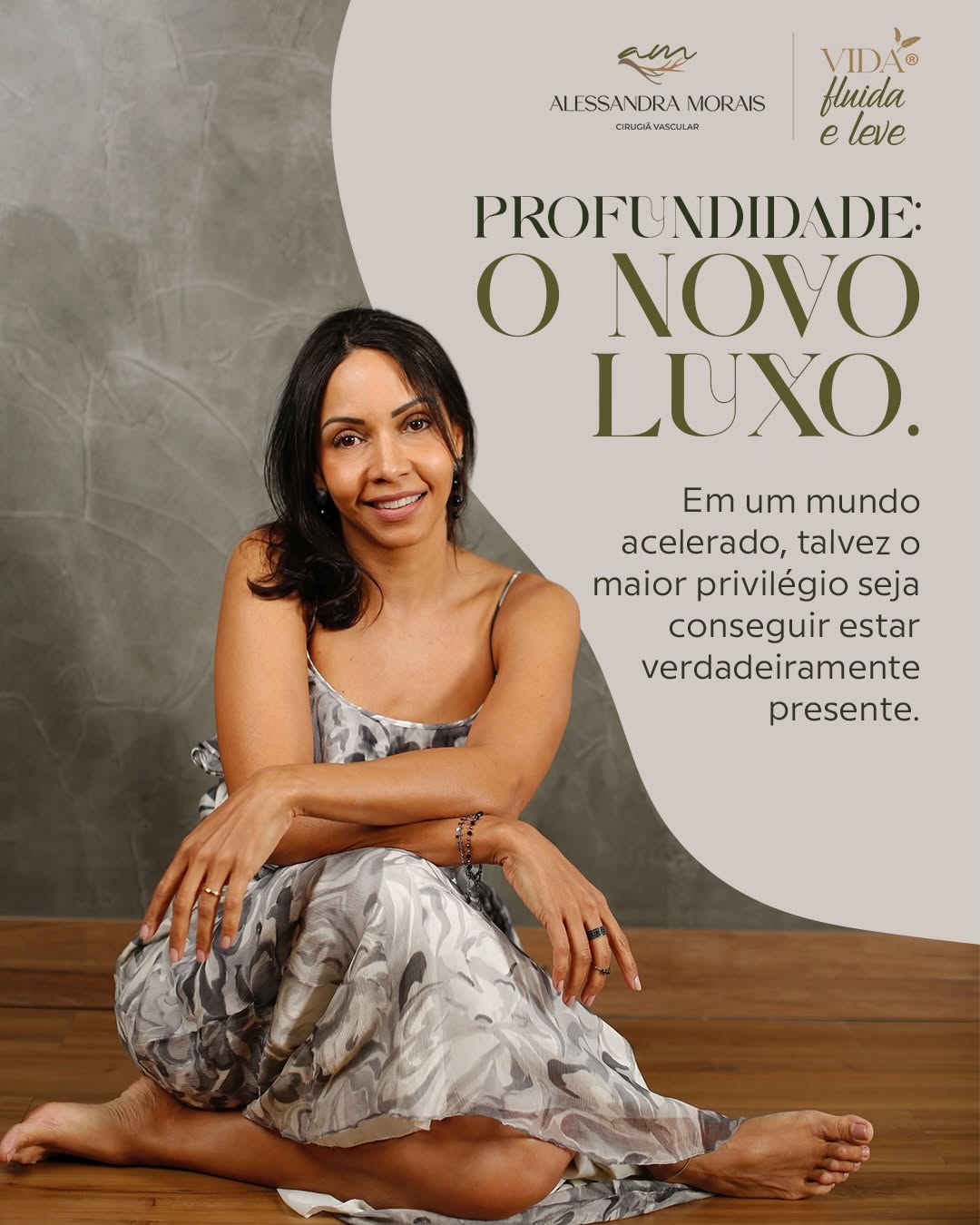 Profundidade: o novo luxo.
Vivemos cercados por distrações. São notificações, informações, vídeos curtos, opiniões rápi